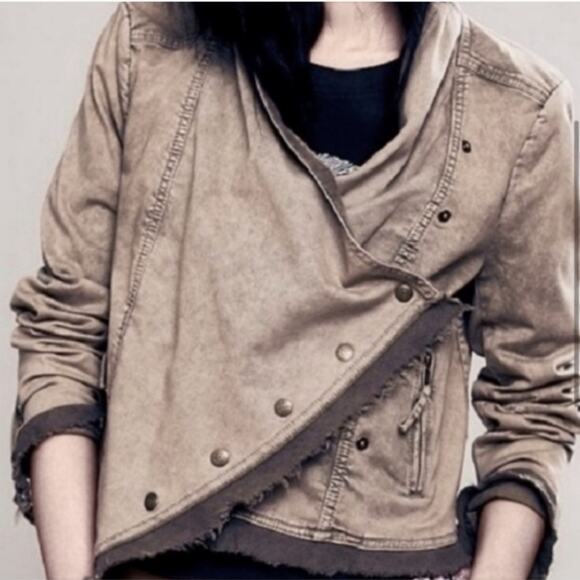 Free People Collapsing Twill Distressed Jacket - Picture 9 of 9